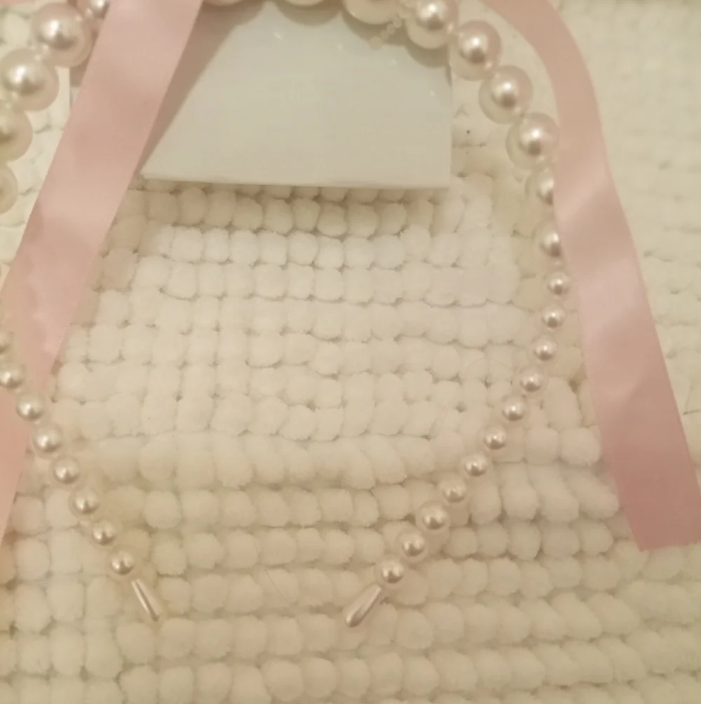 Beautiful Pearl Headband with Pink Bow 🎀🎀